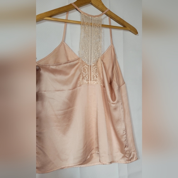 Cami with lace back - Picture 4 of 4